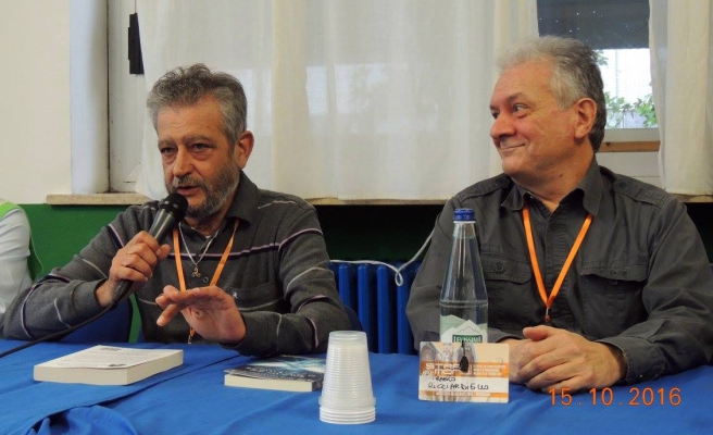 Gian Filippo Pizzo e Franco Ricciardiello alla presentazione dell'antologia "Continuum Hopper", ed. Della Vigna. Foto di Mariasilvia Iovine